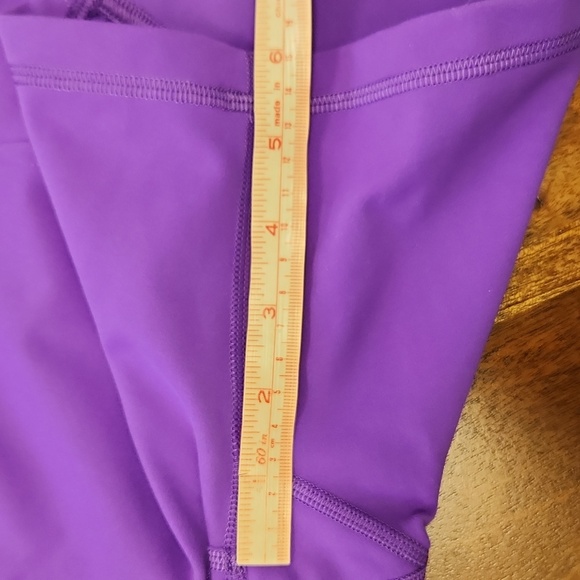 Lululemon Wunder Train Mesh Panel High-Rise Short 6" Atomic Purple Womens Sz 12 - Picture 6 of 8